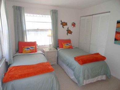 Anna Maria Island Holmes Beach Home 7946